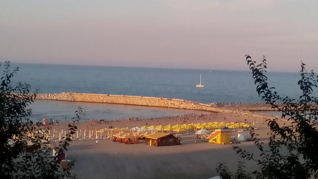 Modern Beach Apartment Köstence Dış mekan fotoğraf